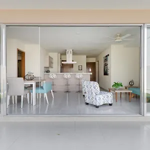 Apartamento Large With Pool And Terrace!